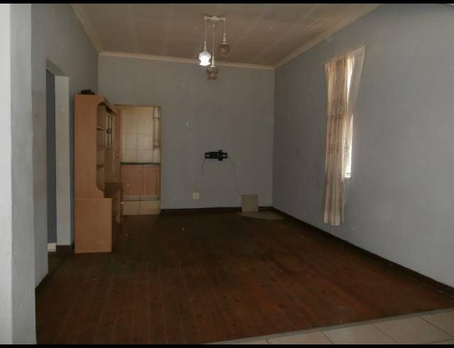 2 BEDROOM HOUSE FOR SALE IN GLENESK